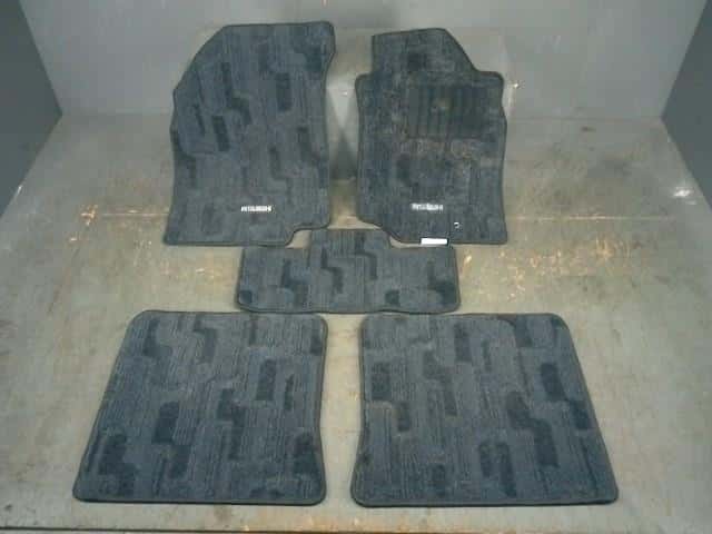 Used]Floor Mat MITSUBISHI Lancer 2003 