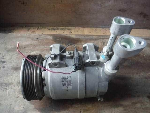 Used]A/C Compressor NISSAN Nv350 caravan 2017 LDF-CW8E26