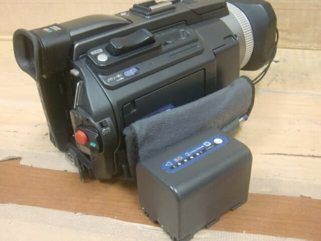 miniDVのダビングに！ SONY ビデオカメラ DCR-TRV950 【公式通販】
