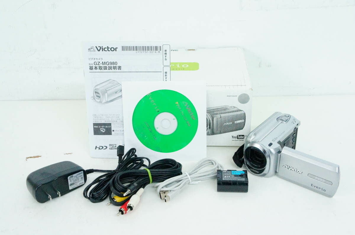 Used]JVC Victor Victor Everio video camera GZ-MG980-S 80GB hard 