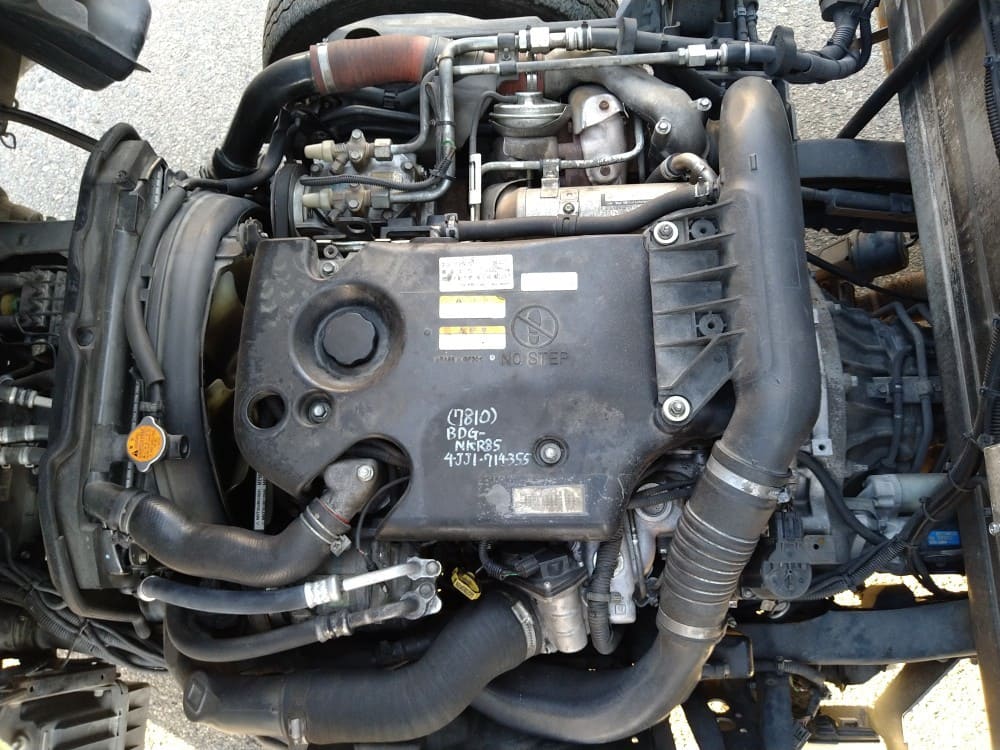 [Used]4JJ1 Engine Isuzu elf April, 2008 BDGNMR85AN best output 110/2800kw/r.p.m Engine