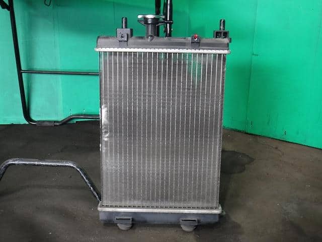 Used]Move Custom L175S radiator 16400B2200 BE FORWARD Auto Parts