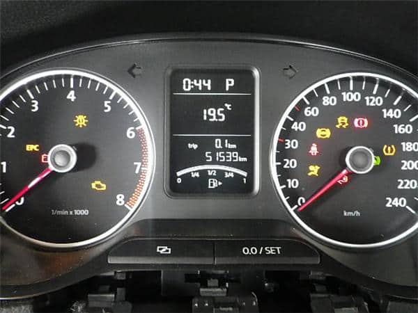 Used]Speedometer VOLKSWAGEN Polo 2012 DBA-6RCBZ - BE FORWARD Auto Parts