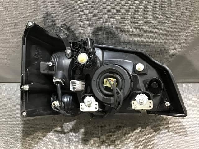 Used]Left Headlight DAIHATSU Hijet 2016 EBD-S500P 81170B5120 - BE