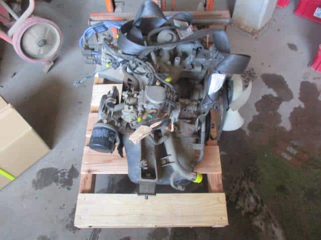 [Used]Minicab U42T engine ASSY MD187908 - BE FORWARD Auto Parts