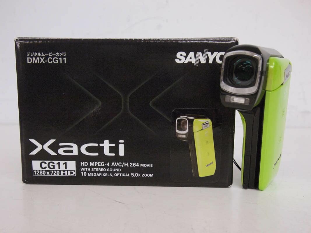 [Used]SANYO SANYO Xacti zakutidejitarumubikamera DMX-CG110 14,300,000  pixels - BE FORWARD Store