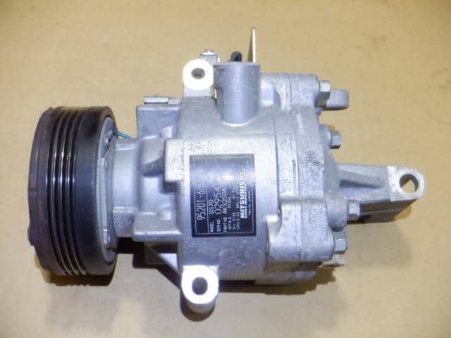 コンプレッサー スイフト ZC72S スズキ K12B 95201-68LC0 コンプレッサー スイフト ZC72S スズキ K12B 95201-68LC0
