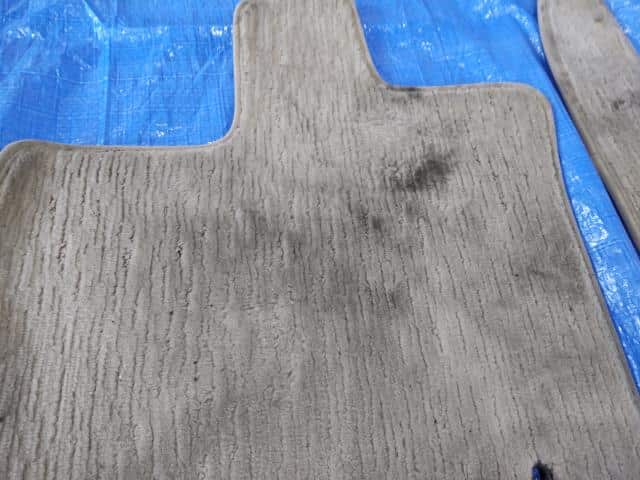 Used]Alphard ANH20W floor mat *** - BE FORWARD Auto Parts