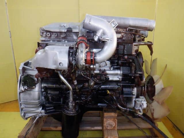 Двигатель 4m50 fuso Двигатель 4m50 fuso