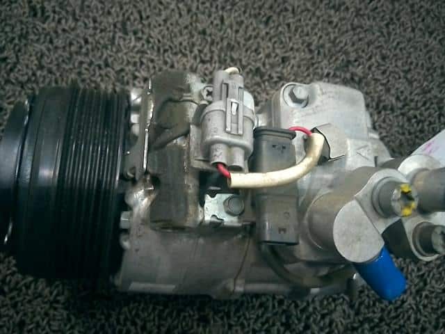 Used]A/C Compressor NISSAN Skyline 2014 DBA-ZV37 92600HG00D