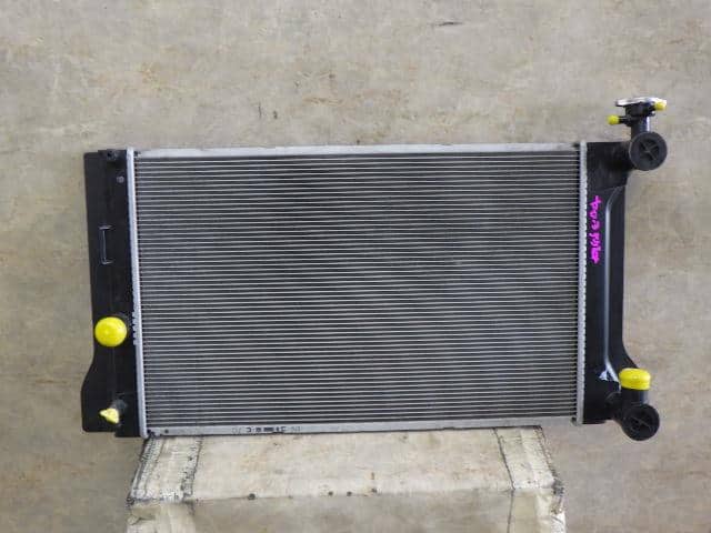 [Used]Radiator TOYOTA Corolla Axio 2007 DBA-NZE141 1641021180 - BE ...
