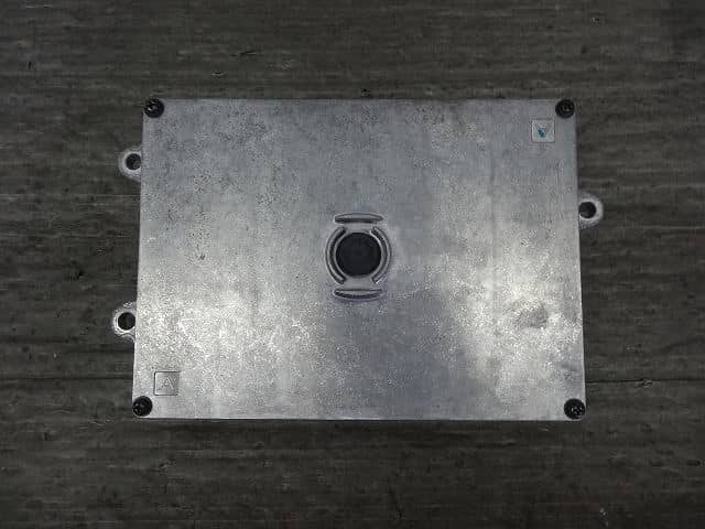 Used]Engine Control Unit / ECU HONDA Civic 2006 DBA-FD1