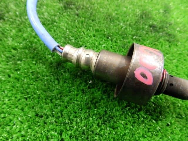 Used] O2 Sensor Nissan Wingroad Y12 22693EW90A - BE FORWARD Auto Parts