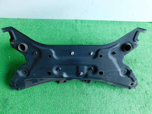 Used]Swift ZC71S front suspension member cross member