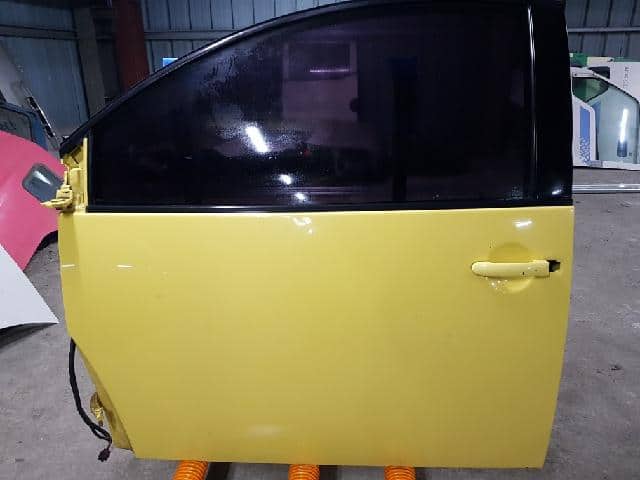 2006 vw 2024 beetle door panels