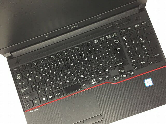 Used]FUJITSU LIFEBOOK E556/P FMVE09001 Note A4 Windows 10 Pro Core 
