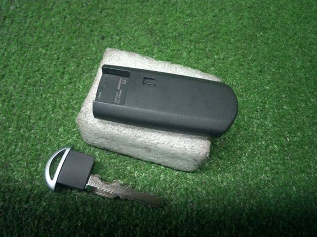[Used]Keyless Entry Remote Control Key MAZDA Demio 2007 DBA-DE3FS ...