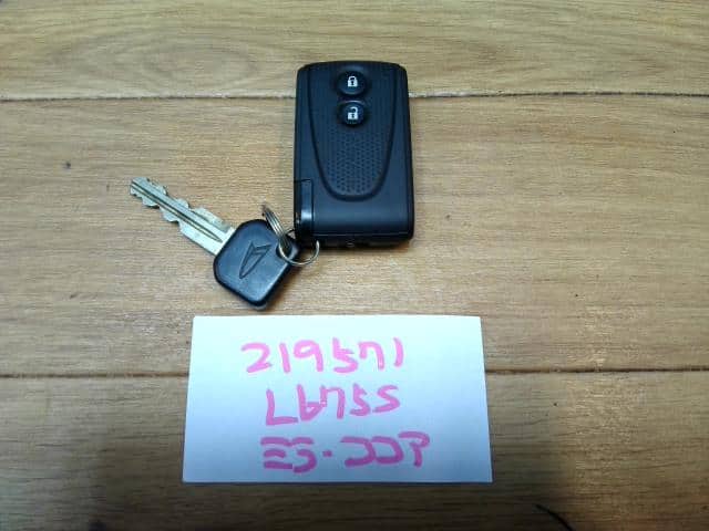 [Used]Keyless Entry Remote Control Key DAIHATSU Mira cocoa 2009 DBA ...