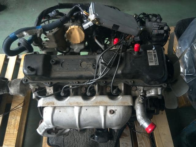 [Used]2RZ-E Engine TOYOTA Hiace 2003 GE-RZH125B 2RZ-E 1900075250 - BE ...