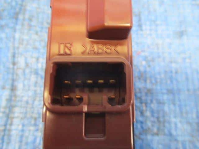 SUBARU サンバーパワーウィンドウスイッチ 83071TC051