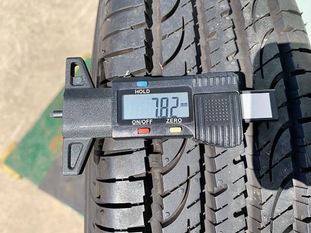 Used]Jimny JA11V normal tire 175/80R16 - BE FORWARD Auto Parts