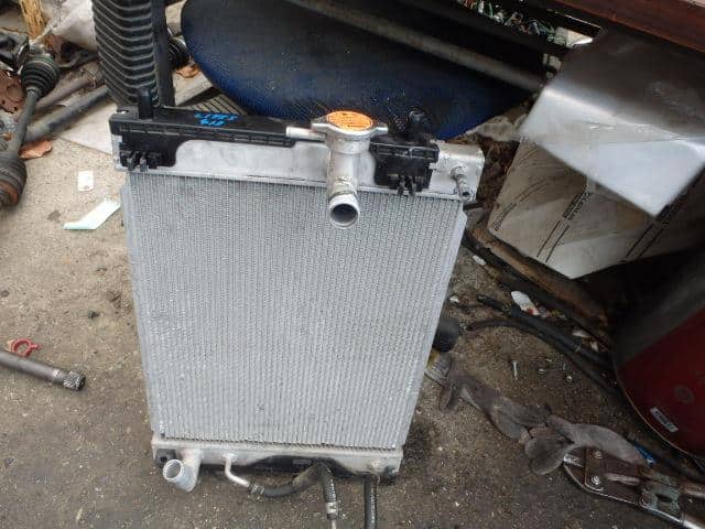 Used]Move Custom L175S radiator 16400B2260 BE FORWARD Auto Parts
