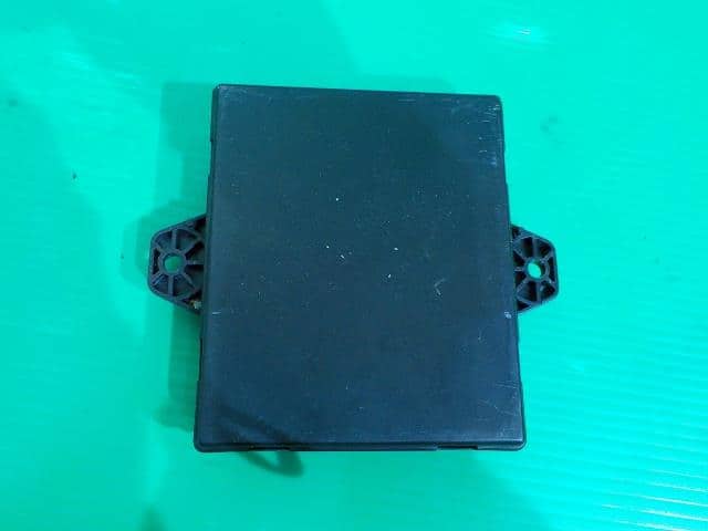 Used]Control Unit NISSAN UD CONDOR 2004 KK-MK21A 2570030Z60