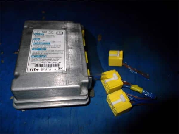 [Used]Multi Computer HONDA Inspire 2006 DBA-UC1 77960SFYJ02 - BE ...