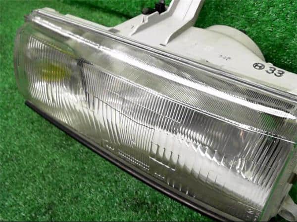 Used]Left Headlight TOYOTA Corolla Levin 1989 E-AE92 811601A410