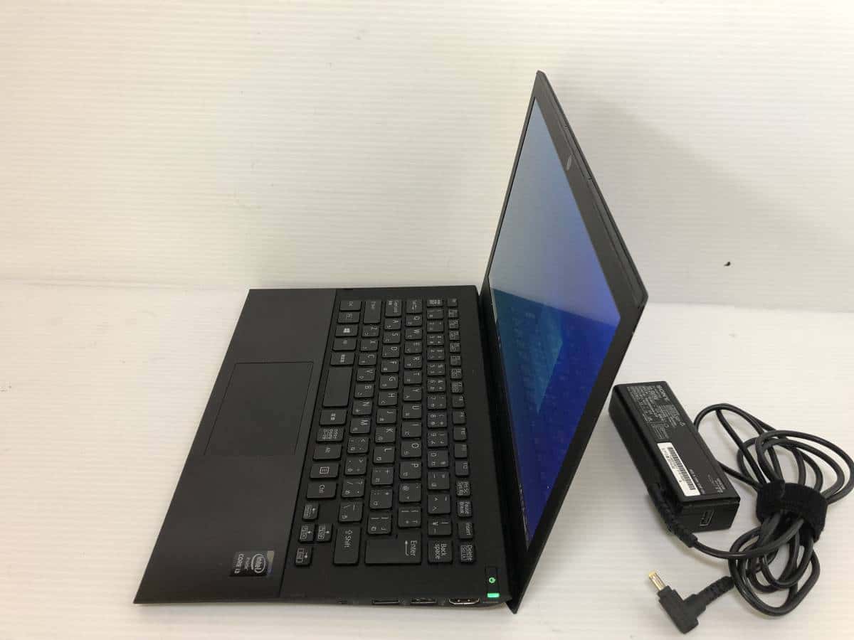 Used]Sony VAIO mk2 VJP111B01N Core i3-4030U RAM 4GB SSD 128GB FULL