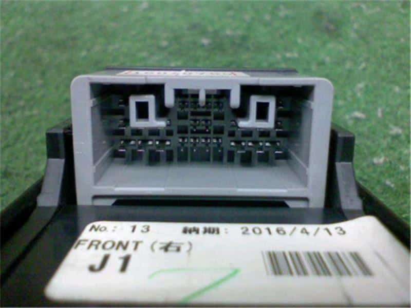 [Used]Power Window Switch HONDA Fit 2016 DAAGP5 BE FORWARD Auto Parts