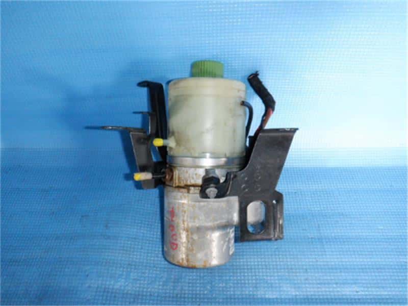 Used]Power Steering Pump VOLKSWAGEN Polo 2008 ABA-9NBUD - BE FORWARD Auto  Parts
