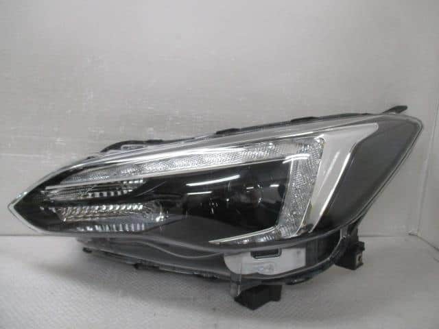 Used]Impreza Sports GT6 Left Headlight 84913FL010 - BE FORWARD 