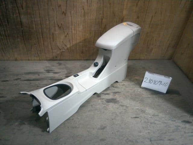 [Used]Console Box TOYOTA Belta 2008 DBA-SCP92 - BE FORWARD Auto Parts