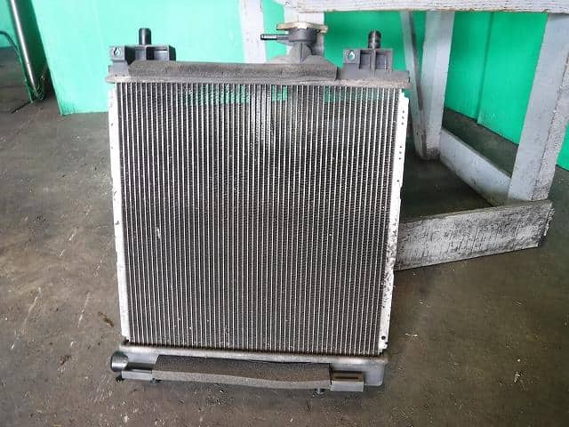 モコ DBA-MG33S ラジエーター 21400-4A00H- 14840990 モコ DBA-MG33S ラジエーター 21400-4A00H- 14840990