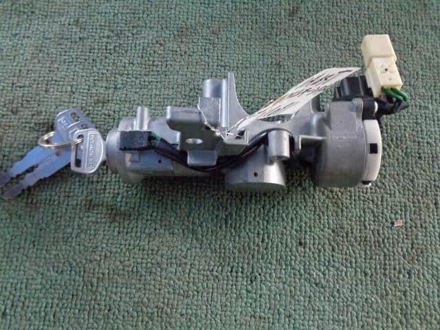 Used]Every DA64V ignition Switch - BE FORWARD Auto Parts