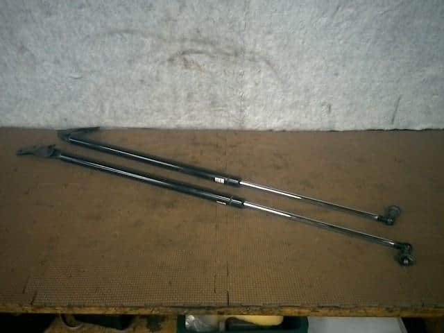 パーツ TOYOTA NOAH SR40 Rear Gate Damper Used]Tail Gate Damper TOYOTA Townace Noah 1997 E-SR50G - BE