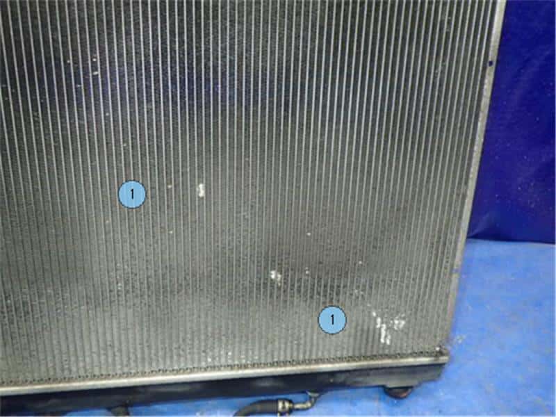 [Used]Radiator MITSUBISHI Pajero 2001 TA-V75W MR968286 - BE FORWARD ...