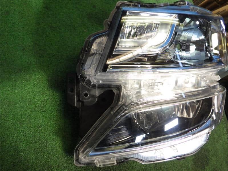 パーツ Suzuki Wagon R (MH55S FZ) Left Headlight Used]Left Headlight SUZUKI Wagon R 2018 DAA-MH55S 3532063R10 - BE