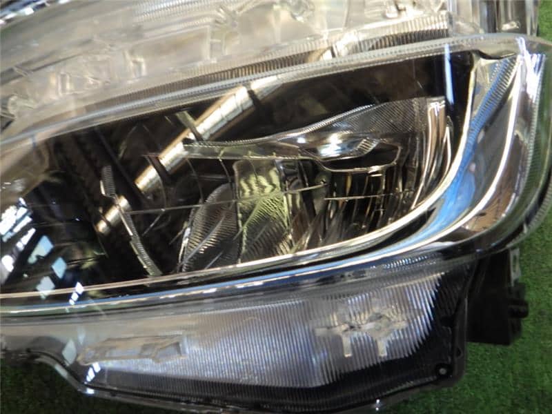 Used]Left Headlight SUZUKI Wagon R 2018 DAA-MH55S 3532063R10 - BE