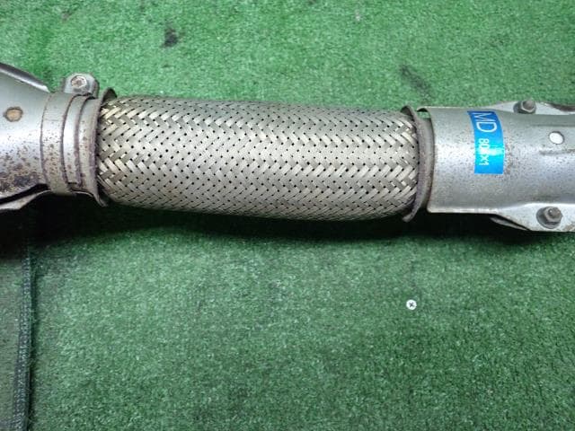 Used]Front Exhaust Pipe MITSUBISHI Mirage 1995 E-CJ2A MR188804