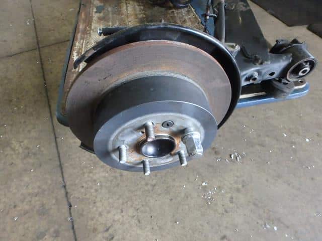 [Used]Rear Axle Beam Assembly TOYOTA Estima 2004 UA-ACR30W 4211028501 ...