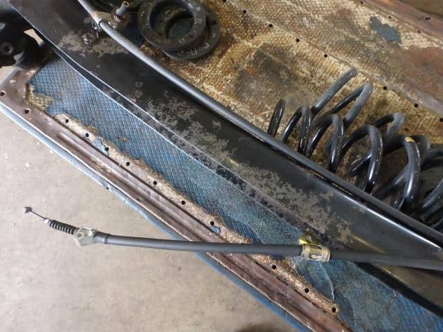 [Used]Rear Axle Beam Assembly TOYOTA Estima 2004 UA-ACR30W 4211028501 ...