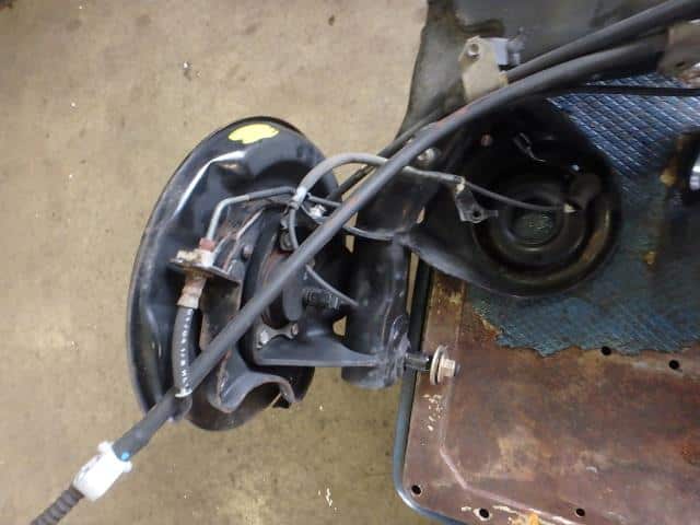 [Used]Rear Axle Beam Assembly TOYOTA Estima 2004 UA-ACR30W 4211028501 ...