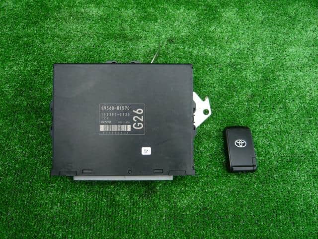 トヨタ BB エンジン制御コンピューター 89560-B1570 TOYOTA Used]BB QNC21 Engine Control Unit / ECU 89560B1570 - BE FORWARD