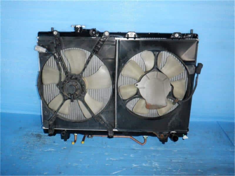 Used]Radiator TOYOTA Ipsum 1997 E-SXM10G 164007A262 BE FORWARD Auto Parts