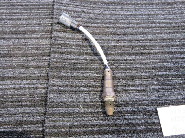 Used]O2 Sensor TOYOTA Vitz 2013 DBA-NSP130 8946752110 - BE FORWARD