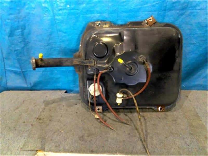 [Used]Fuel Tank DAIHATSU Hijet 1991 MS83P BE FORWARD Auto Parts