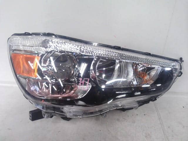 Used]Right Headlight MITSUBISHI RVR 2010 DBA-GA3W 8301B594 - BE