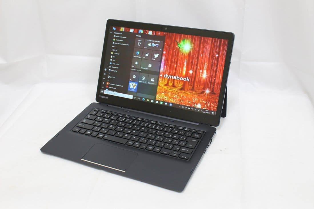 Used]full HD touch 13.3 inches TOSHIBA dynabook D83/J Windows10